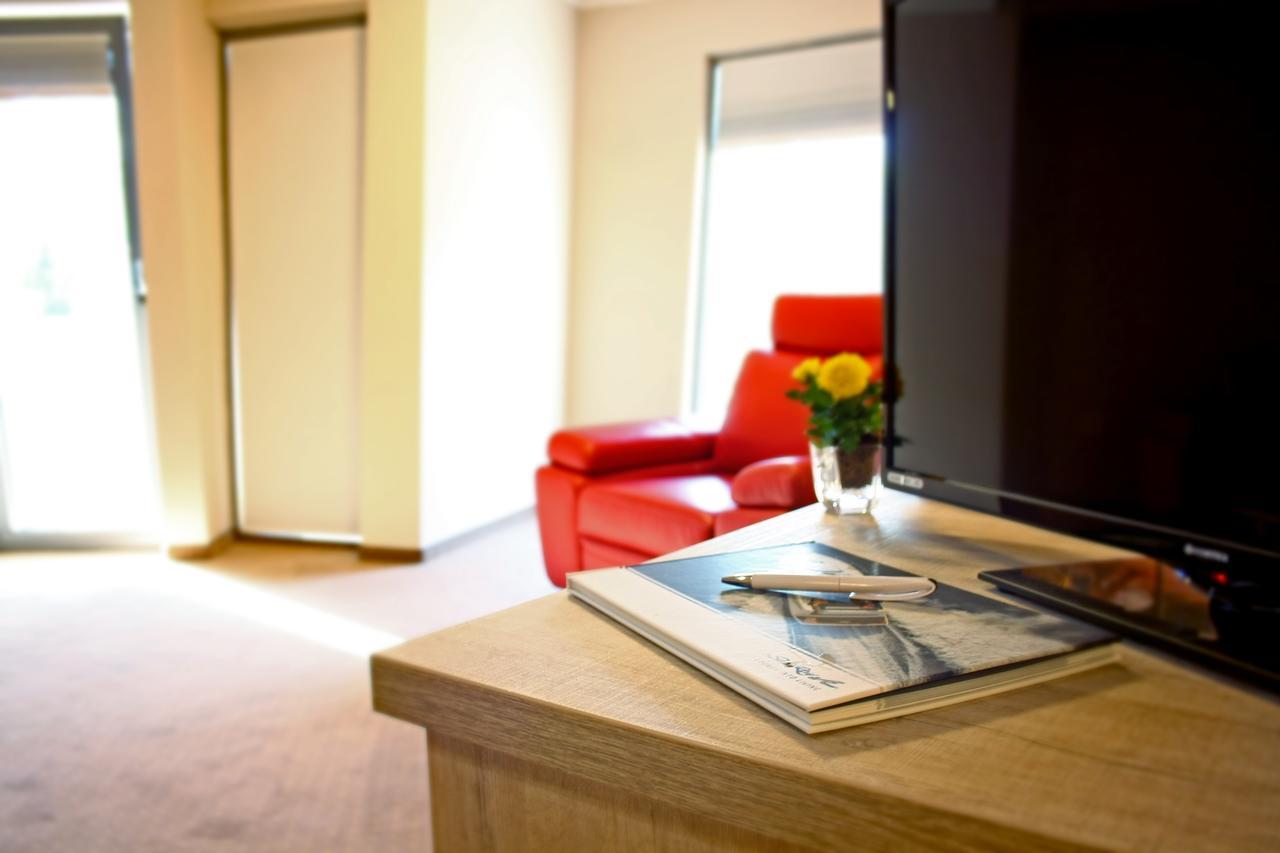 Nemo Hotel Braila Bagian luar foto