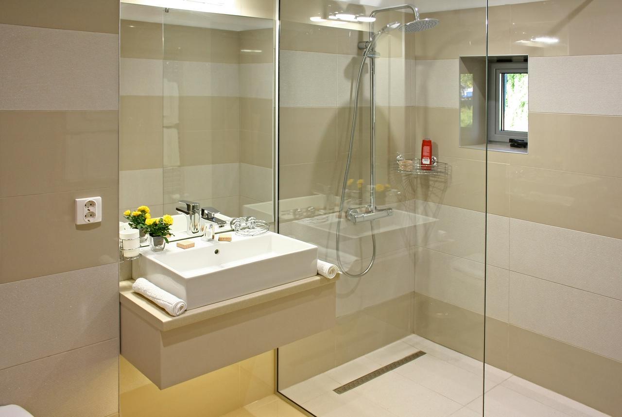 Nemo Hotel Braila Bagian luar foto